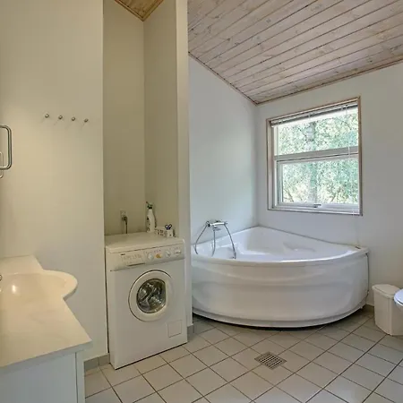 Rubinsoen Skovhuse بيت للعطل *